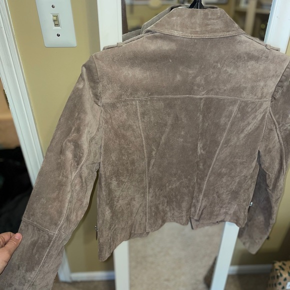 Leather jacket - Picture 4 of 6